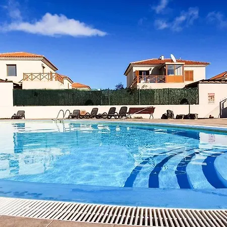 Oasis Desert - With Pool & Garden Near And Lajares Corralejo