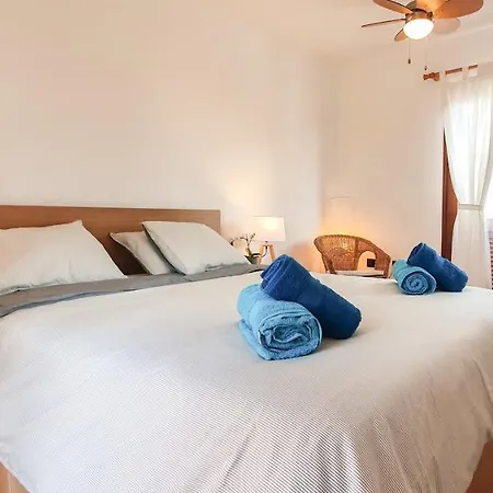 Oasis Desert - With Pool & Garden Near And Lajares